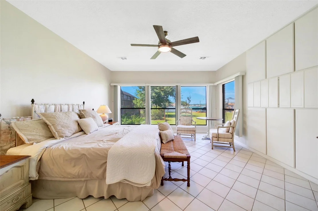 Photo of 142 Lakeside Drive