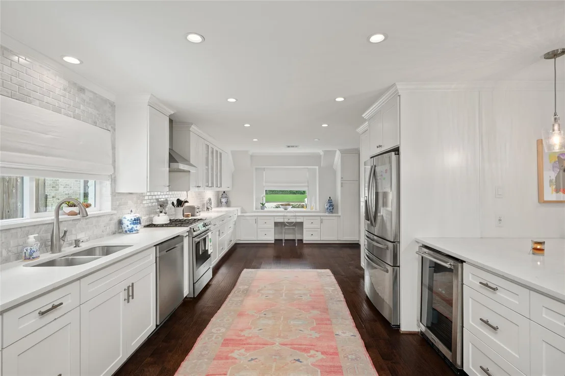 Photo of 14511 Oak Bend Drive