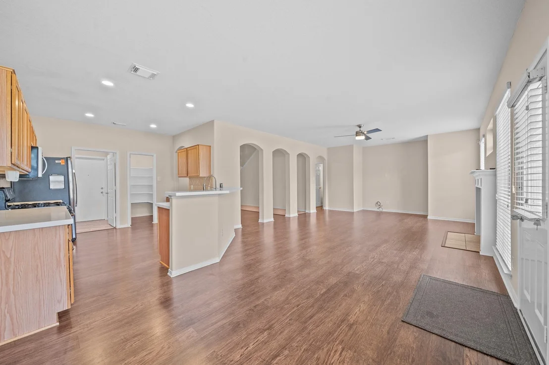 Photo of 18510 Lodgepole Pine Street
