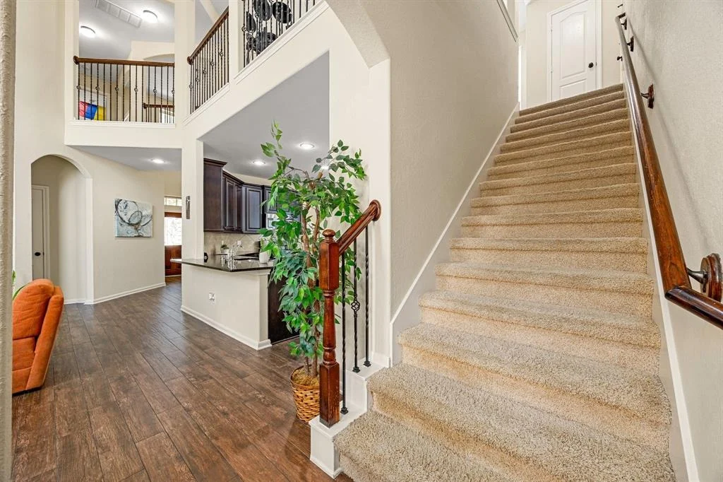 Photo of 6110 Nicholas Lane