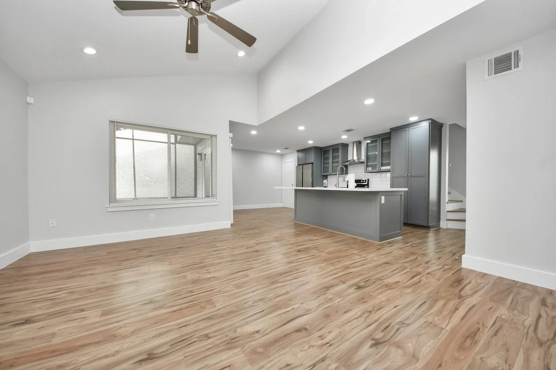 Photo of 10265 Field Stone Drive