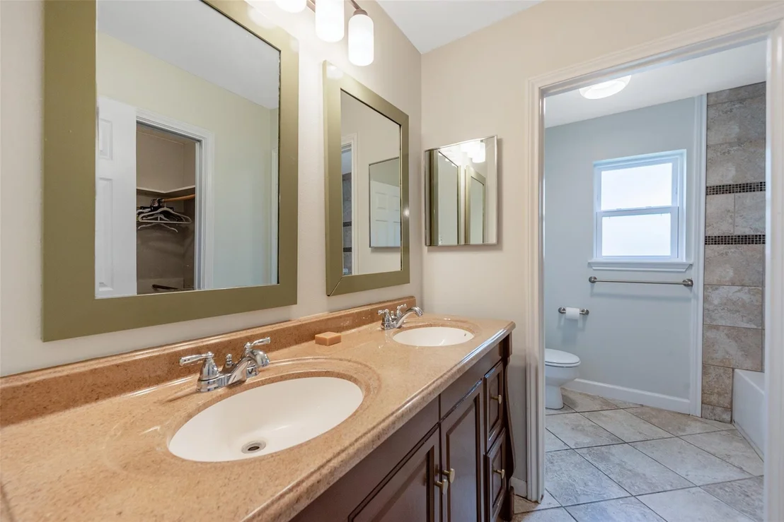 Photo of 2317 Nassau Drive