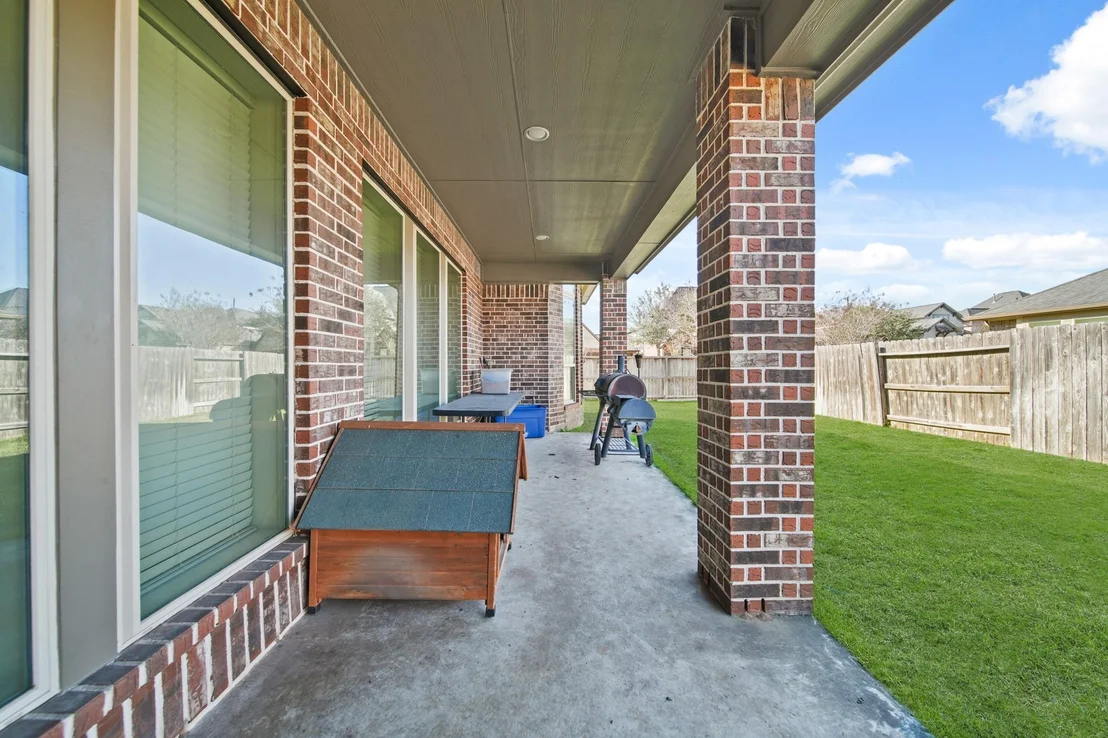 Photo of 2523 Crossvine Drive