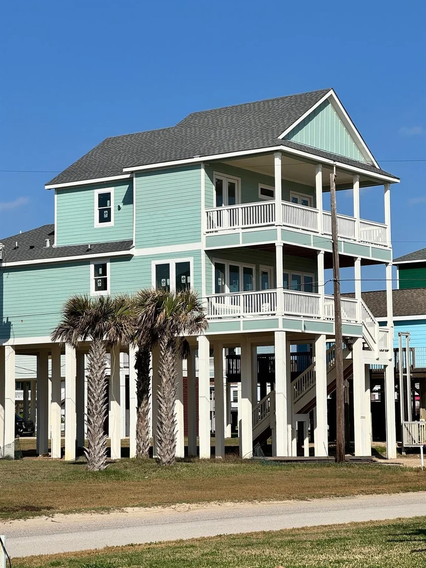 Photo of 13007 Jolly Roger Drive