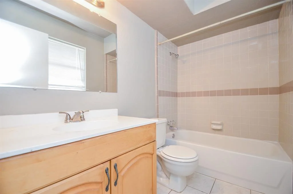 Photo of 2110 Wood River Drive