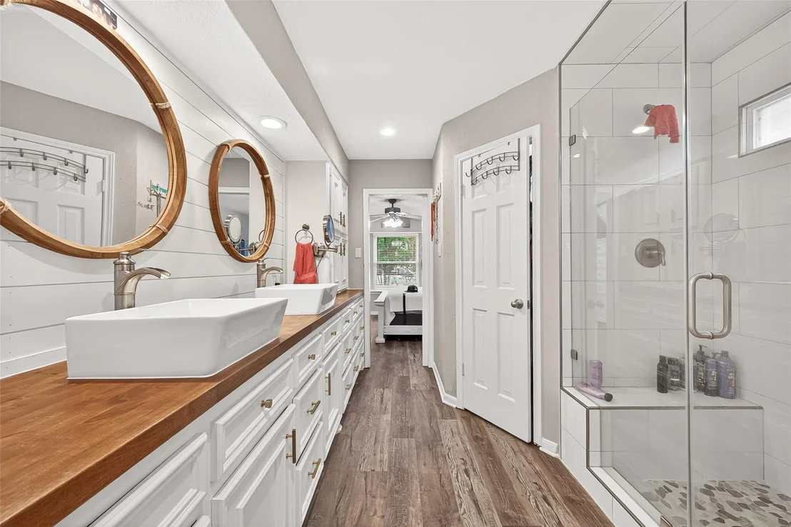 Photo of 37 Windsor Drive