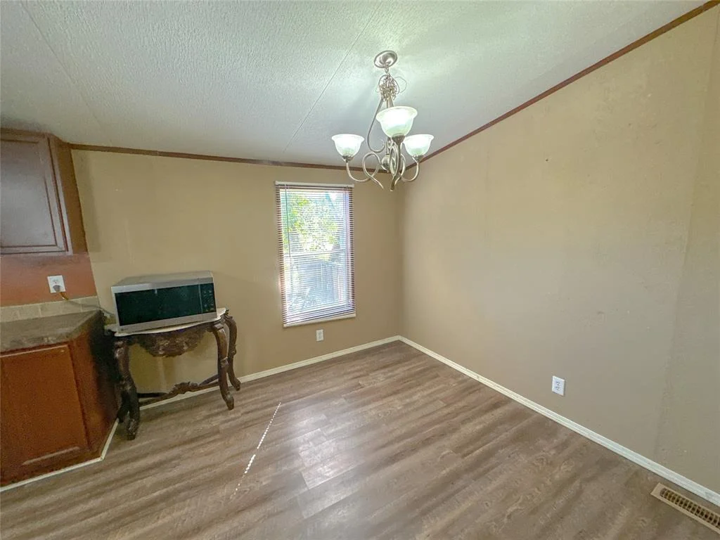 Photo of 17109 Mclean Road