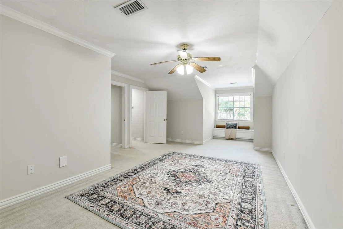 Photo of 11 Cypress Lake Place