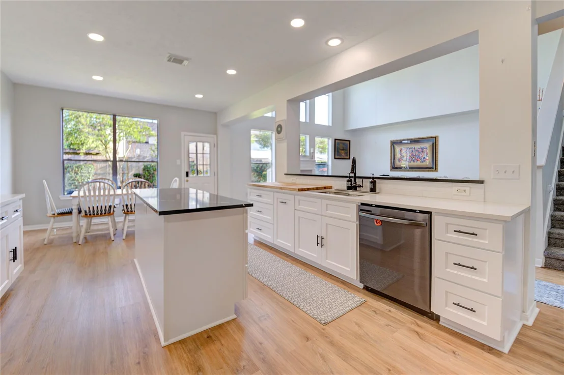 Photo of 10906 Trail Ridge Drive