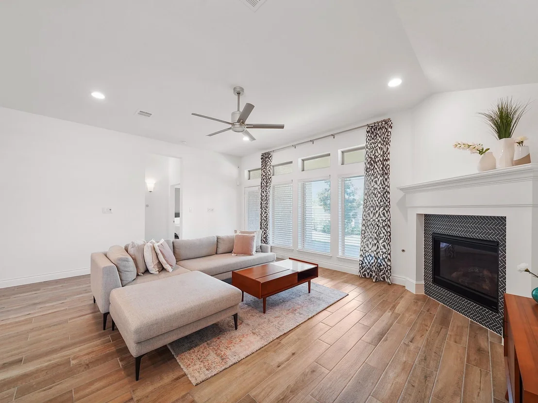 Photo of 2138 Coyote Run Drive