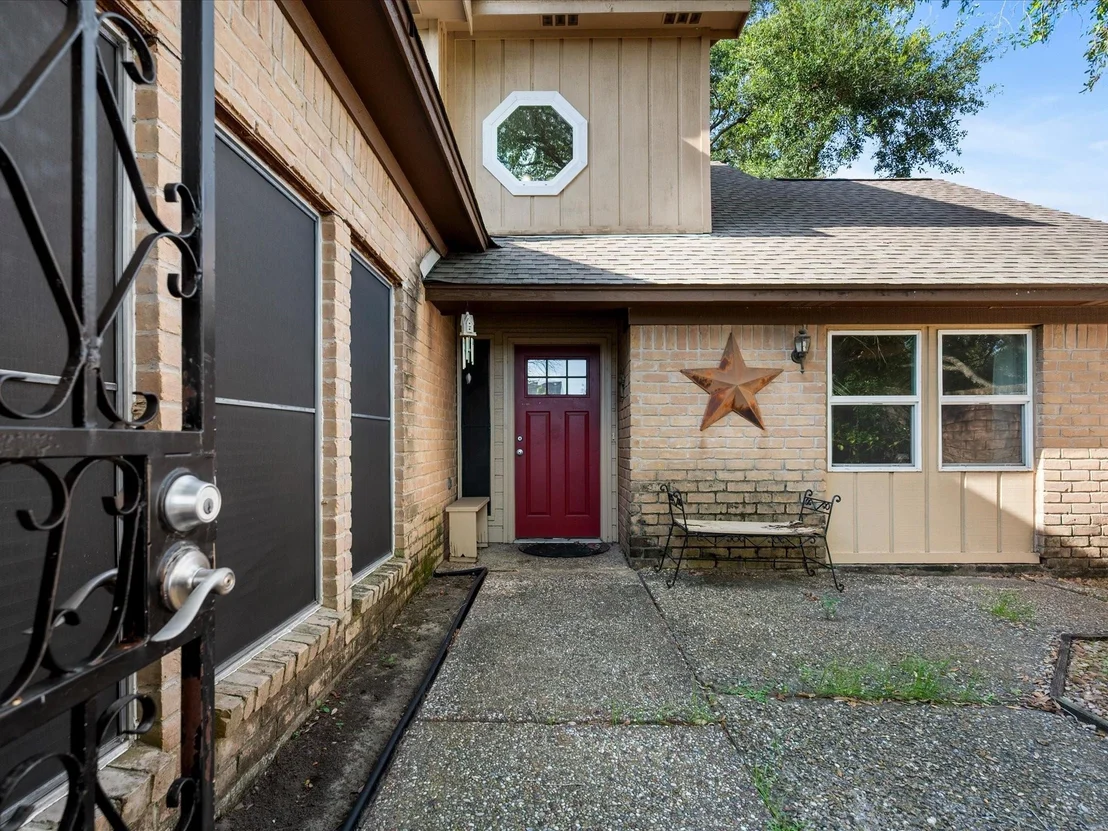 Photo of 15626 Four Leaf Drive