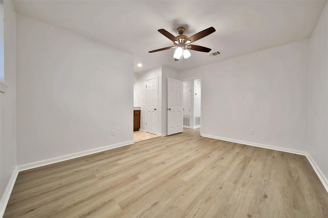 Photo of 3407 Dovie Drive
