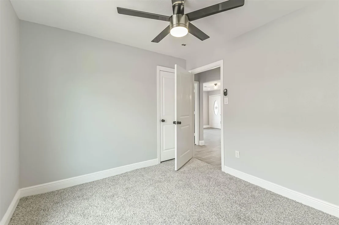 Photo of 8711 Othello Street