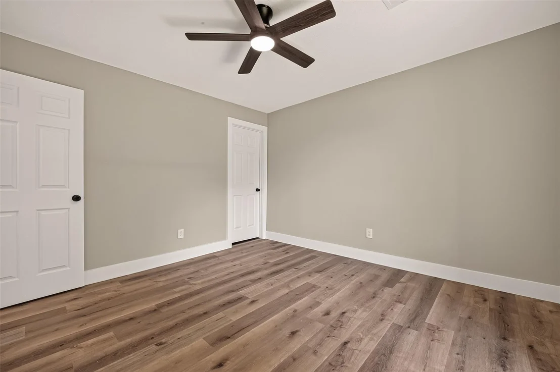 Photo of 3518 Shore Shadows Drive