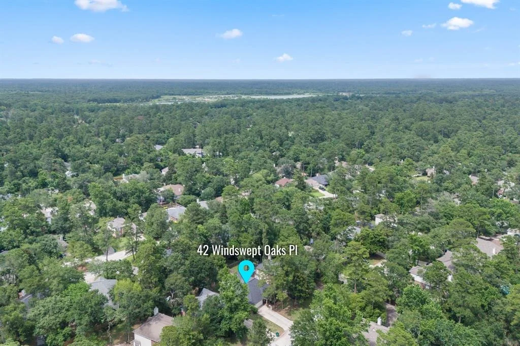 Photo of 42 Windswept Oaks Place