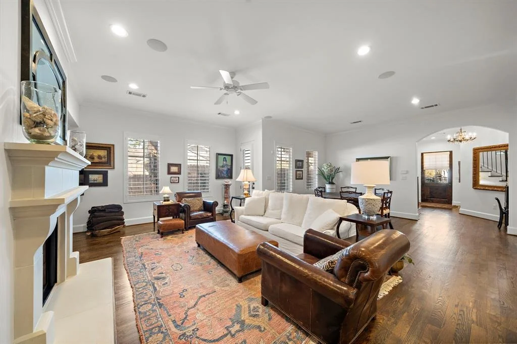 Photo of 1503 Whispering Pines Drive