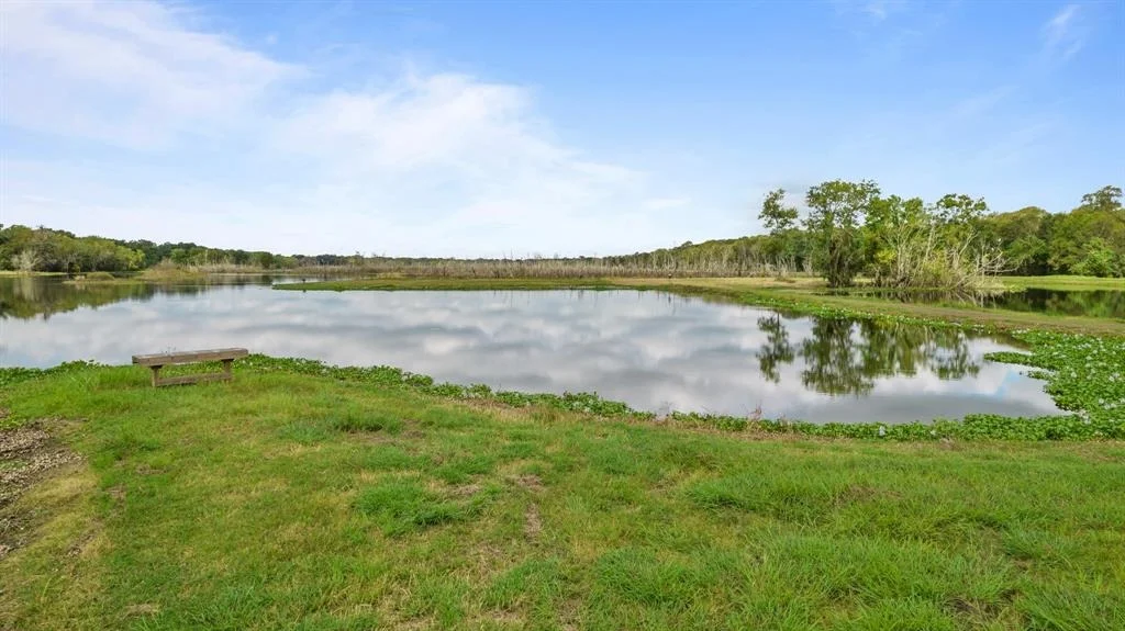 Photo of 18206 River Oaks Road