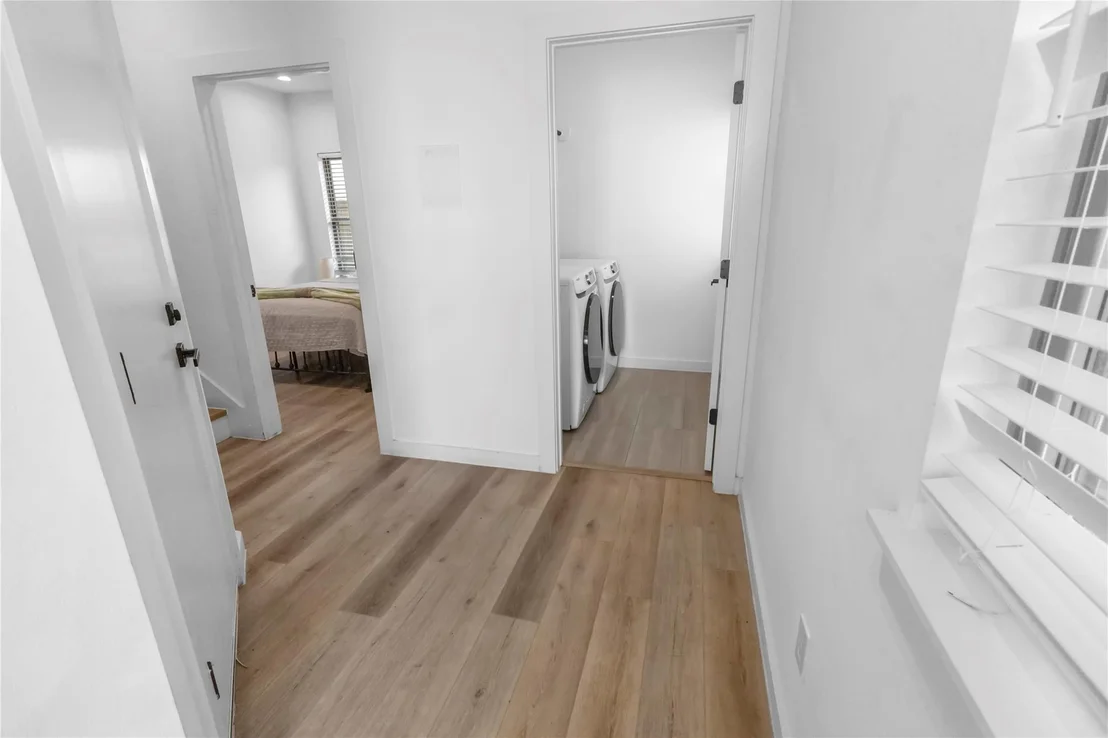 Photo of Unit B at 6742 Peerless Street