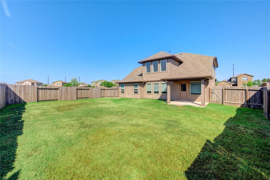 Photo of 29807 Breakwater Drive