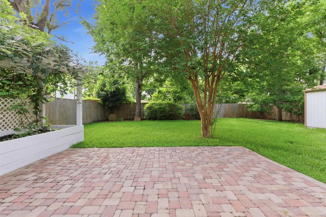Photo of 2210 Wakefield Drive