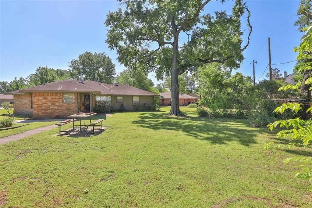 Photo of 5115 Covington Drive