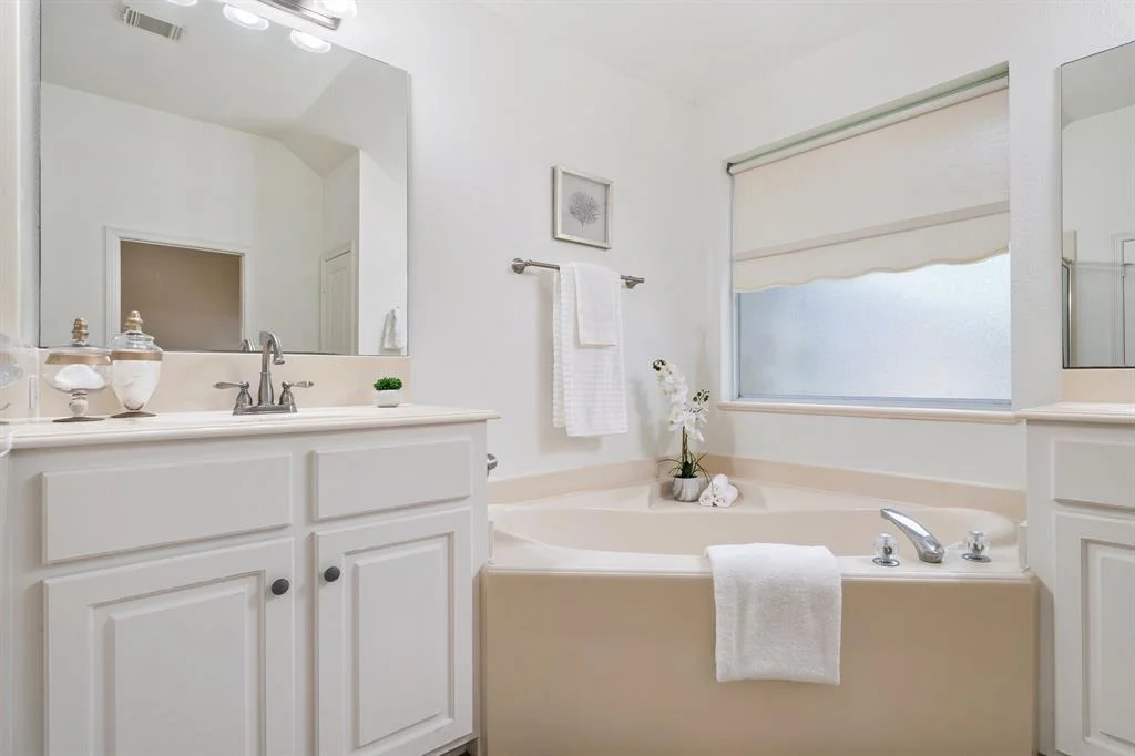 Photo of 10479 Torrey Pines Drive