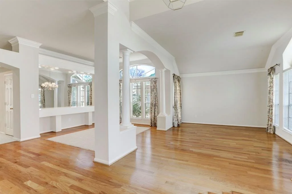 Photo of 2605 De Four Trace