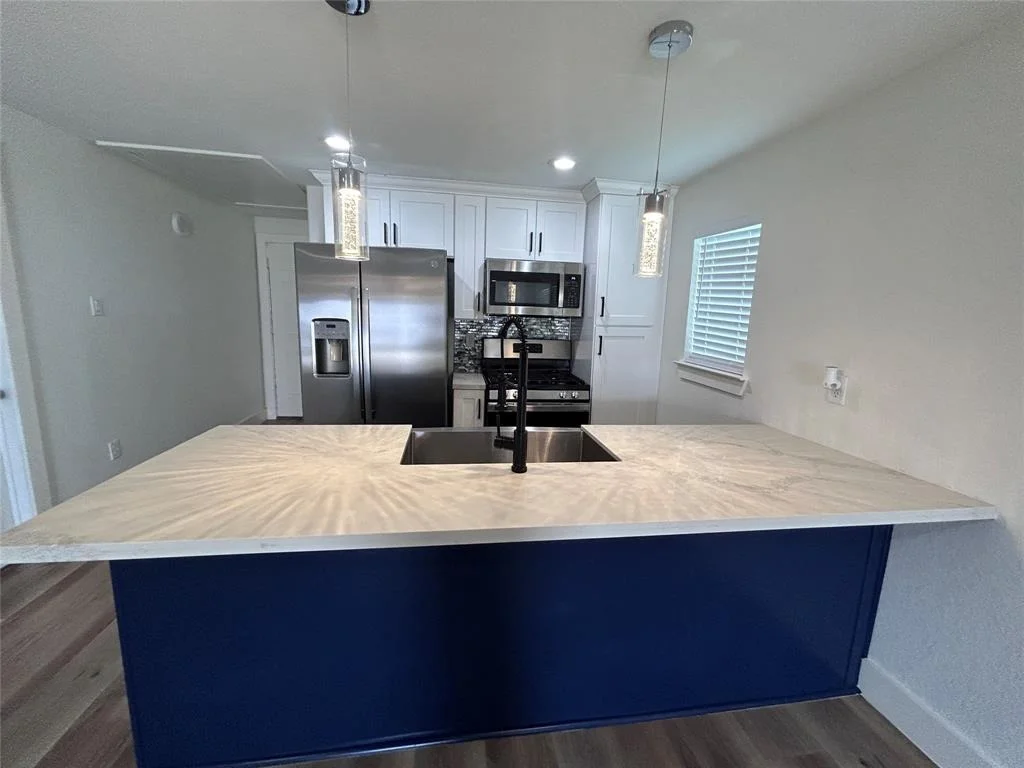 Photo of 2115 Chew Street