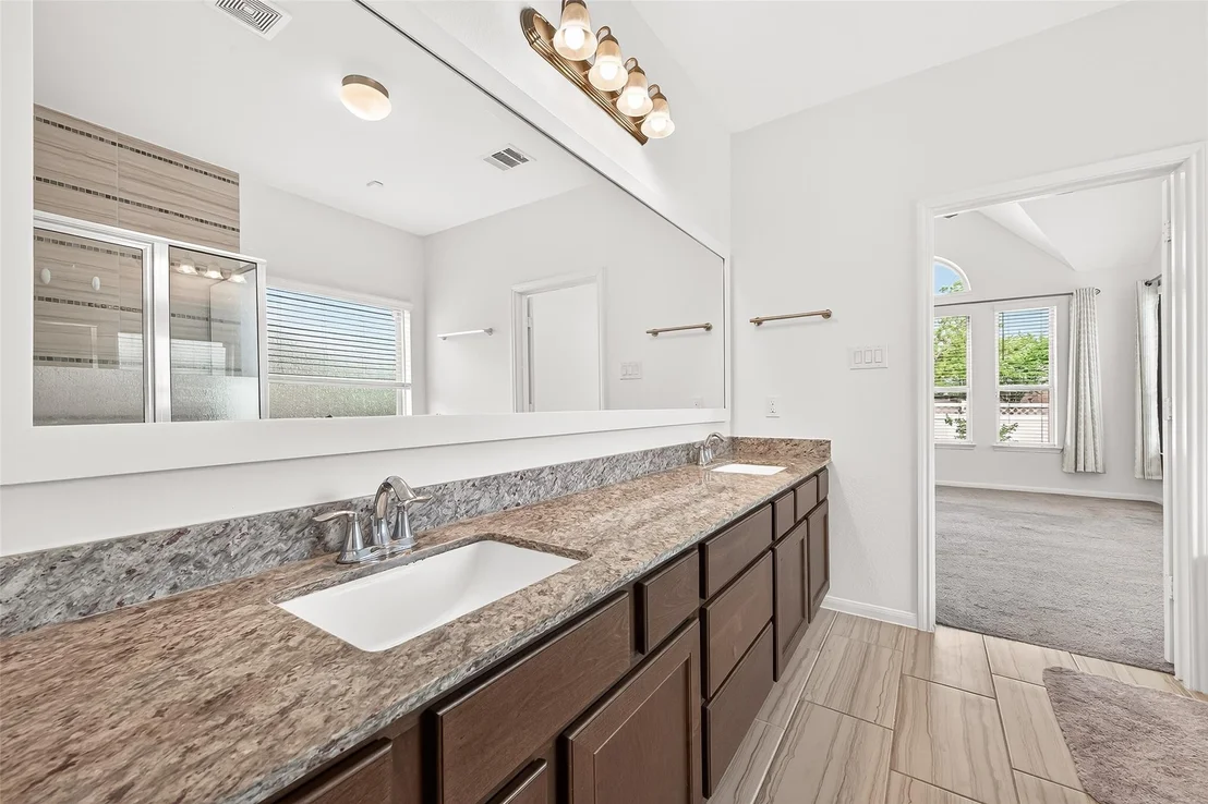 Photo of 95 Rivercove Lane