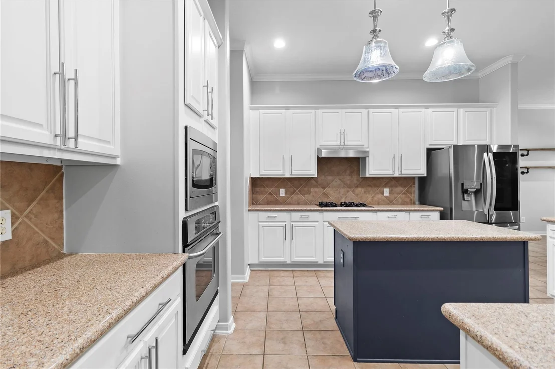 Photo of 24923 Pikecrest Drive