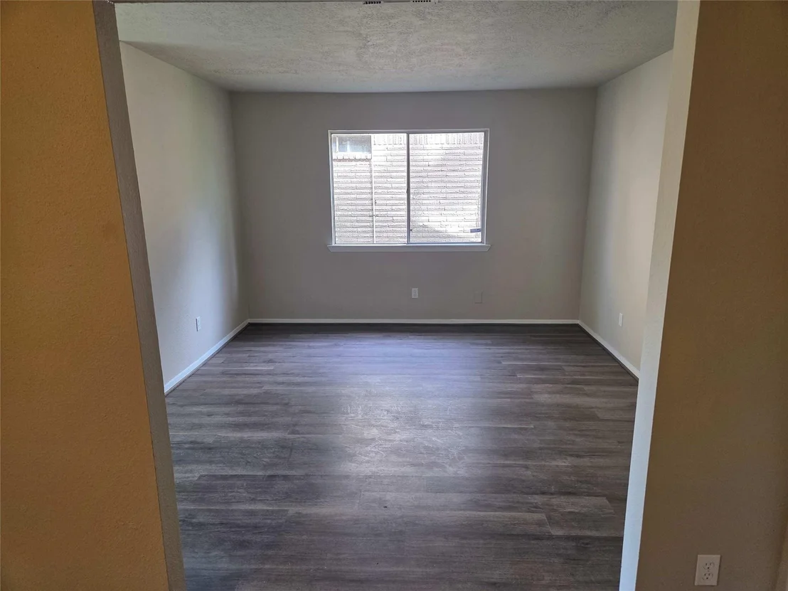 Photo of 23115 Naples Drive
