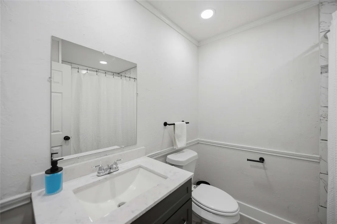 Photo of 15807 Danford Drive