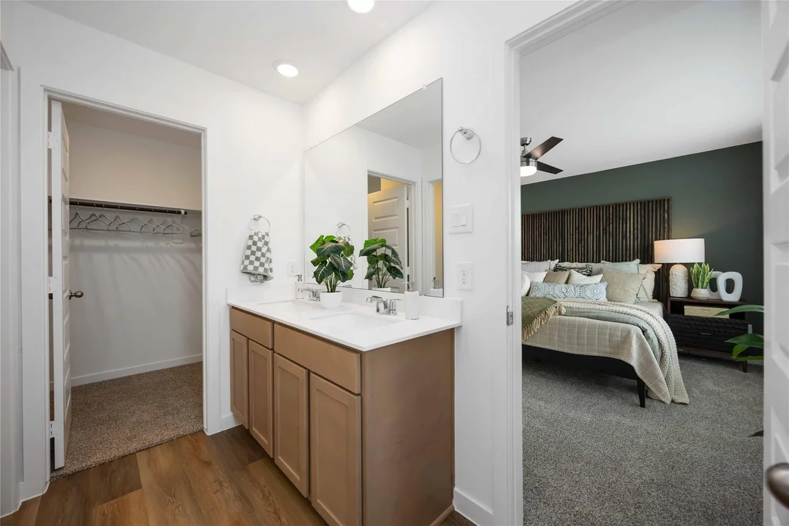 Photo of 7827 Stone Orchard Drive