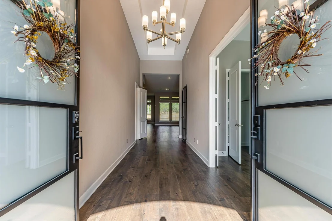 Photo of 1050 Groveton Ridge Lane