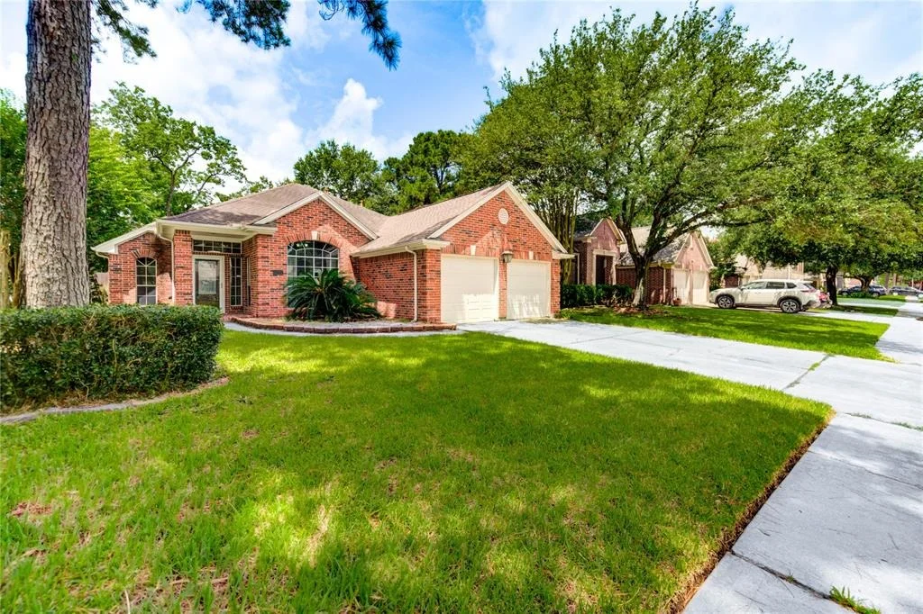 Photo of 17103 Carroll Lake Drive