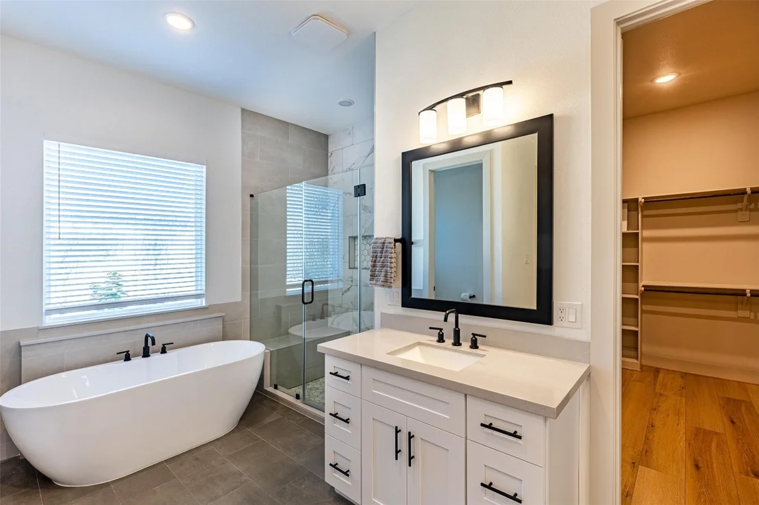 Photo of 11705 Grandview Drive