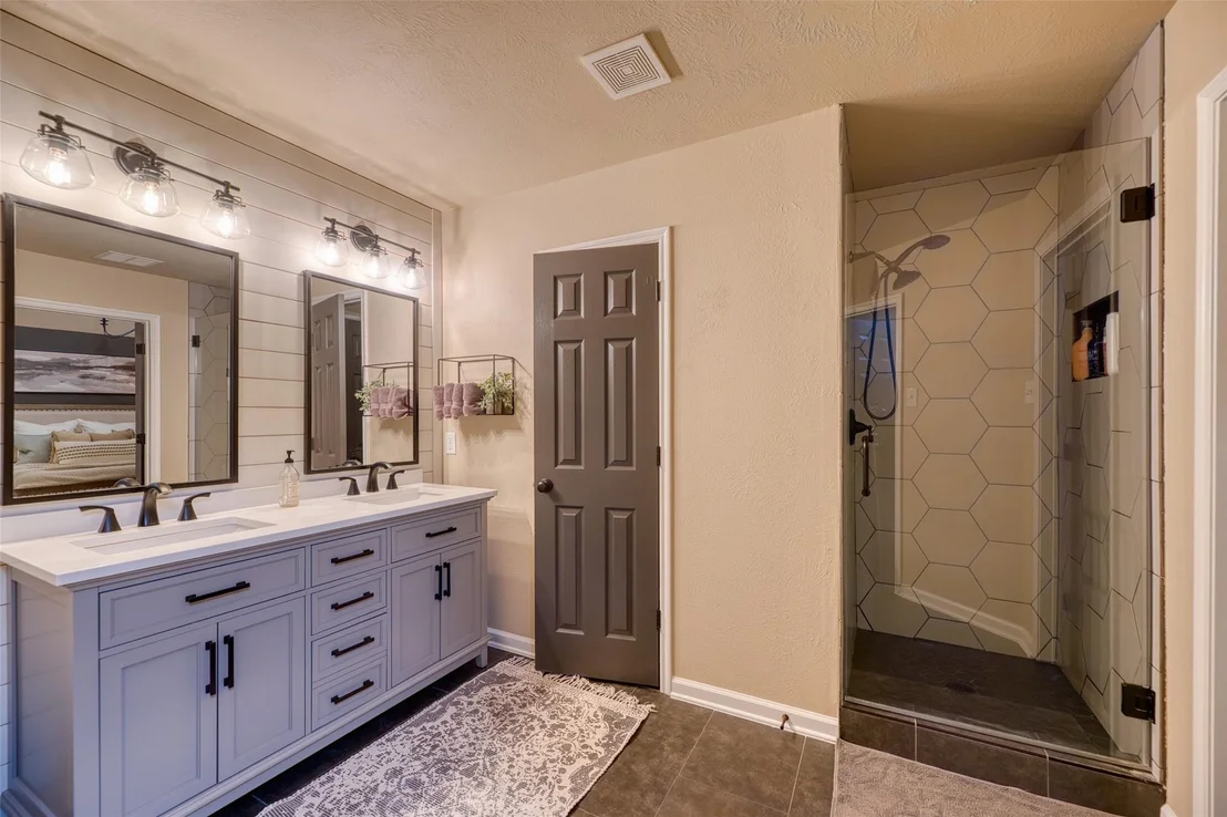 Photo of 20610 Naples Terrace Lane