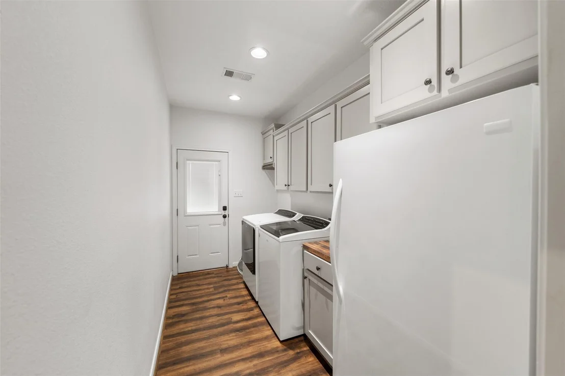 Photo of 1121 Pelican Road