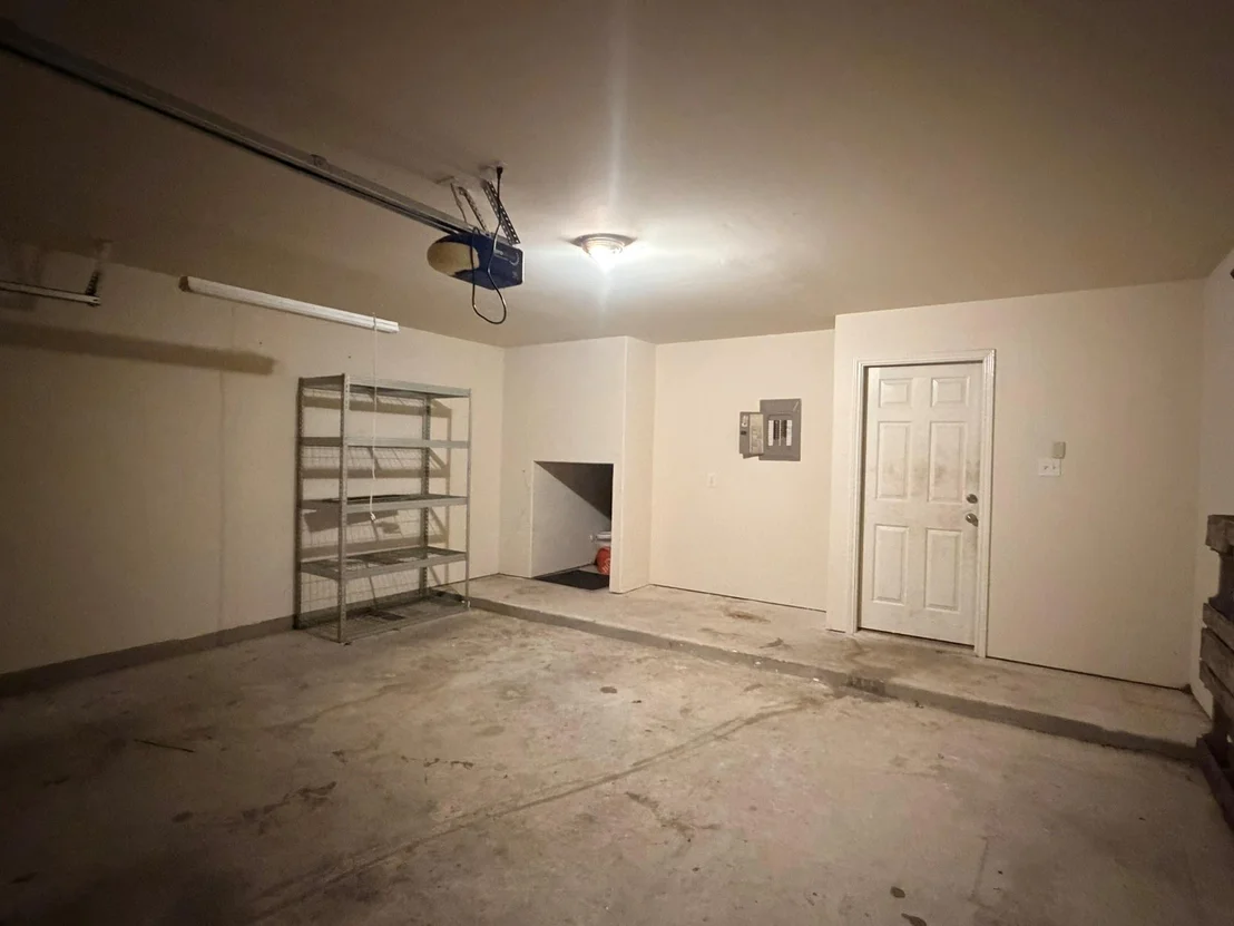 Photo of 316 Housefinch Loop