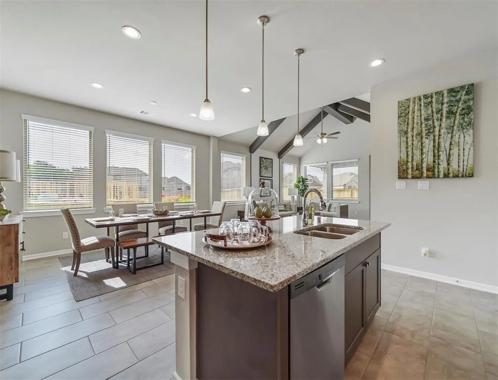 Photo of 4627 Vaughan Way