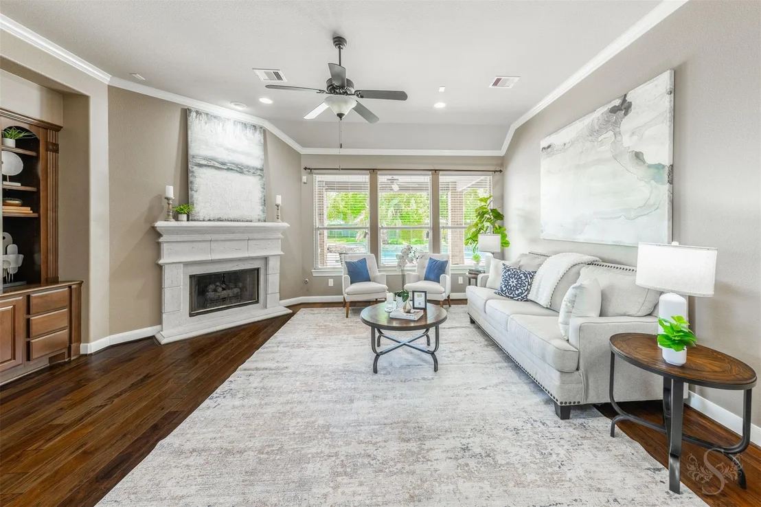 Photo of 28003 Nobbe Hollow Drive
