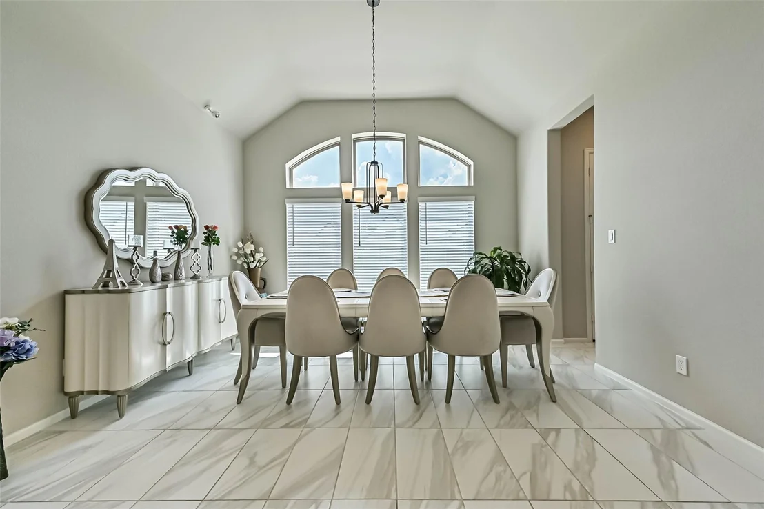 Photo of 5138 Walnut Grove Lane