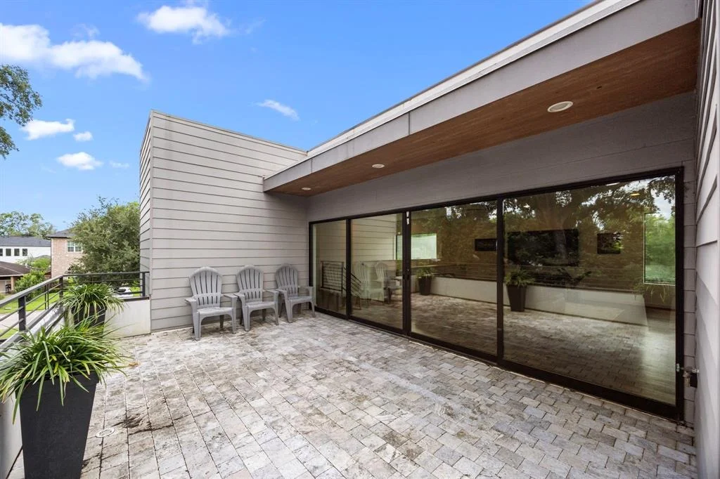 Photo of 9622 Pine Lake Drive