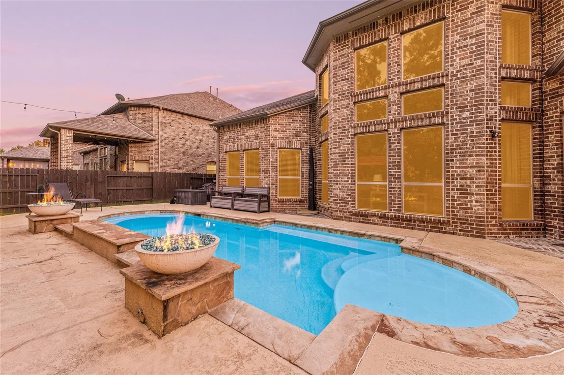 Photo of 13811 Lake Conner Lane