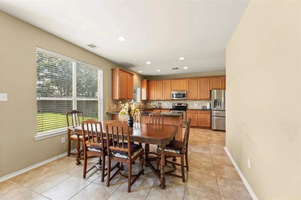 Photo of 24930 Lakecrest Manor Drive