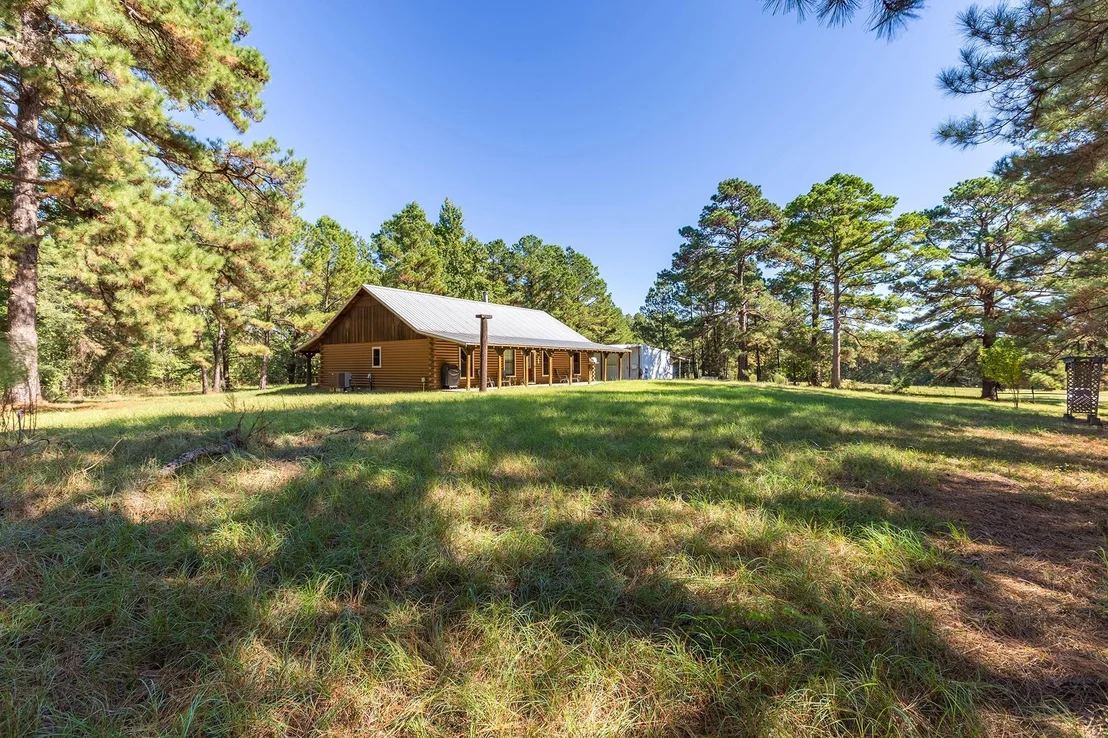 Photo of 1152 Loving Road