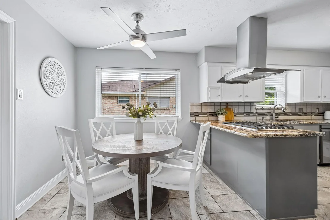 Photo of 10907 Overbrook Lane