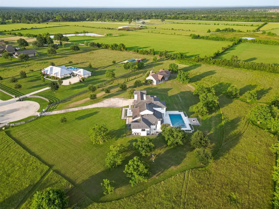 Photo of 20302 Old Windmill Trail