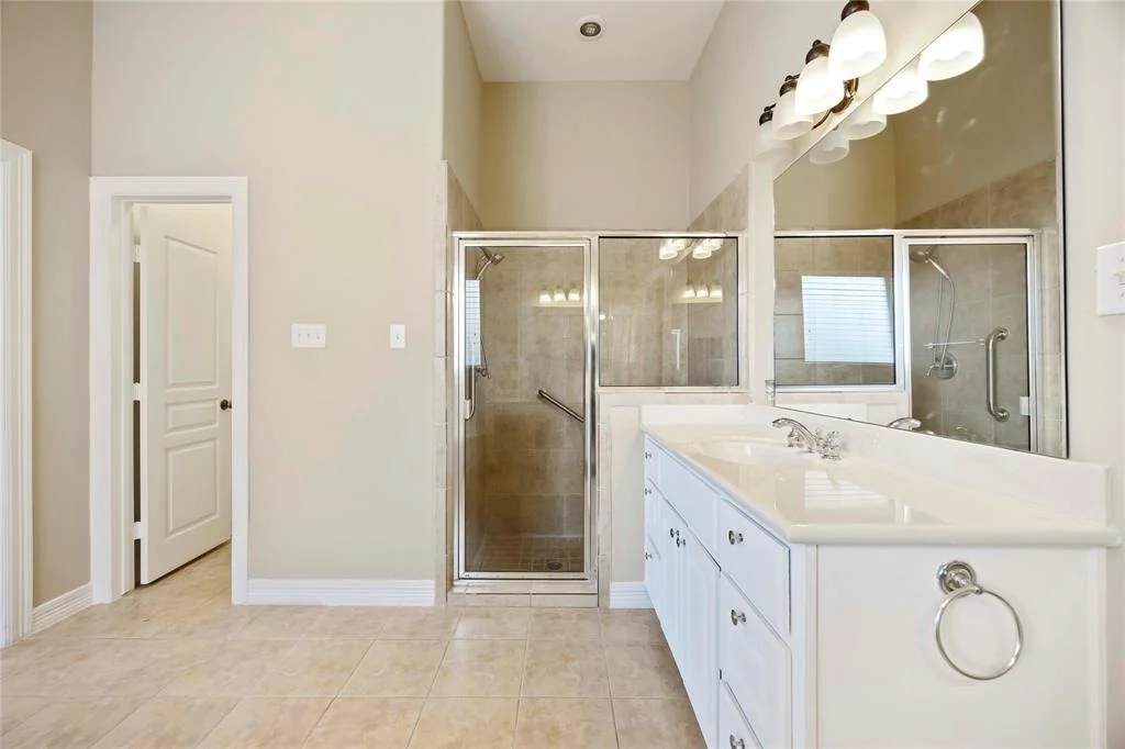 Photo of 384 Dover Lane