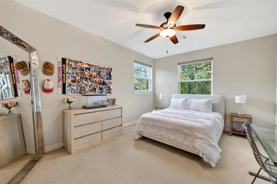 Photo of 127 Gershwin Drive